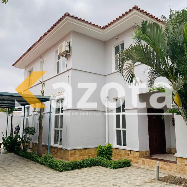 Vivenda V5 + Anexo – Condomínio Lambamba | Benfica