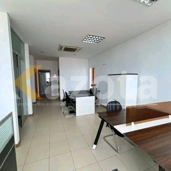 Escritório Mobilado de 125m² – Morro Bento | Avenida 21 de Janeiro